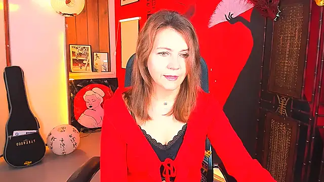 Snapshot of NicoleHitman chatting on 11-15-25, 09:17 NicoleHitman online show from 11-15-25, 09:17