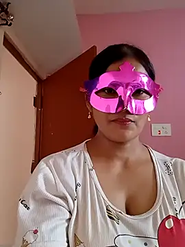 Snapshot of Ronak_kaur chatting on 10-23-25, 05:51 Ronak kaur online show from 10-23-25, 05:51