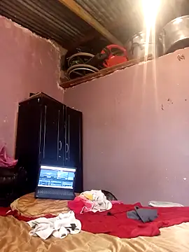 Snapshot of Latte1204 chatting on 03-07-25, 09:29 Latte1204 online show from 03-07-25, 09:29