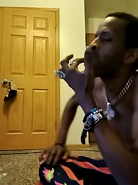 BadazzRXL online show from 11-12-25, 04:40