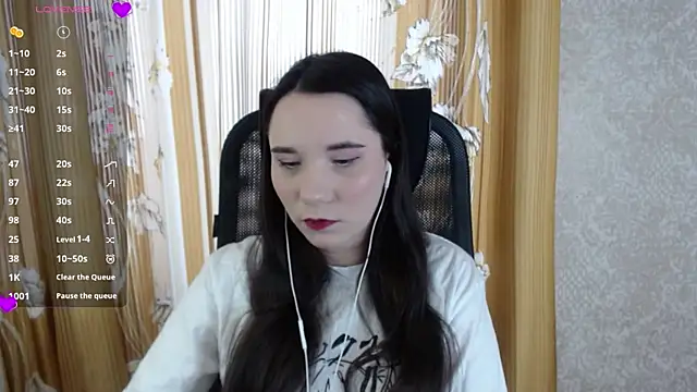 KateForLove online show from 03-13-25, 10:15