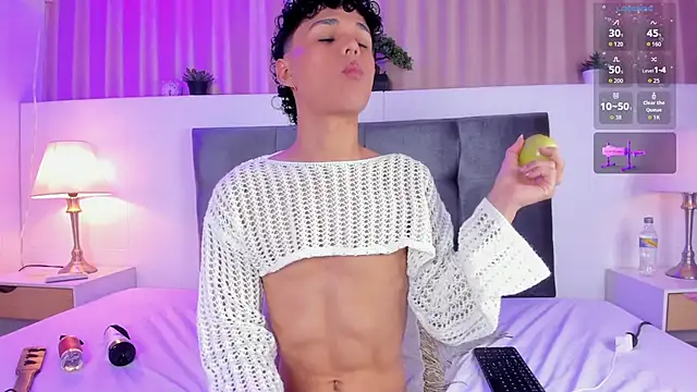 Kai riptide online show from 09-30-25, 08:03