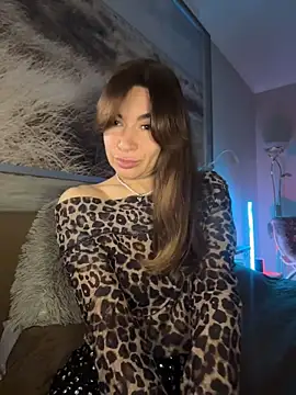 Snapshot of Mary_Kiitty chatting on 05-07-26, 11:37 Mary Kiitty online show from 05-07-26, 11:37