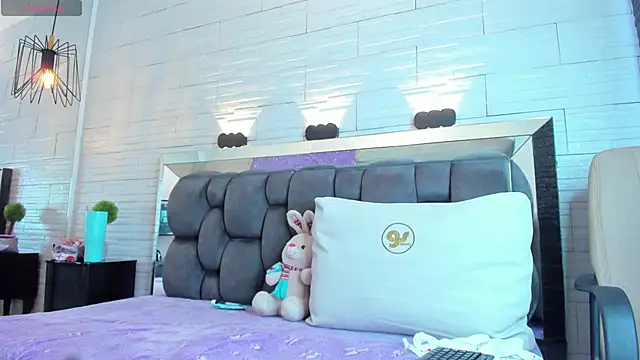 jade heartt online show from 09-20-25, 05:03