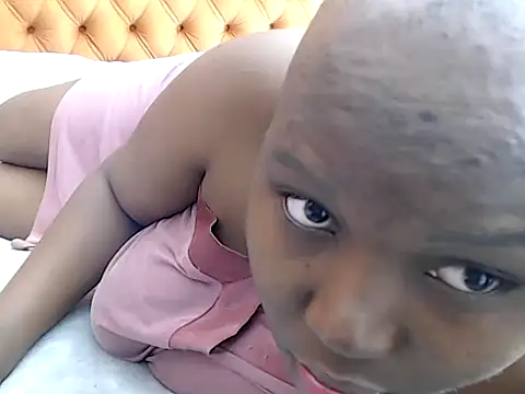 Snapshot of prettymonalisaRSA chatting on 09-11-25, 08:03 prettymonalisaRSA online show from 09-11-25, 08:03