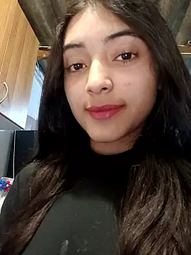 Snapshot of Valen_Person chatting on 10-24-25, 11:12 Valen Person online show from 10-24-25, 11:12