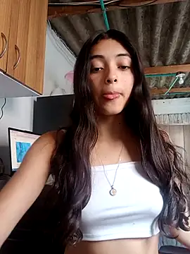 Snapshot of Valen_Person chatting on 11-05-25, 04:07 Valen Person online show from 11-05-25, 04:07