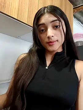 Snapshot of Valen_Person chatting on 11-20-25, 04:07 Valen Person online show from 11-20-25, 04:07