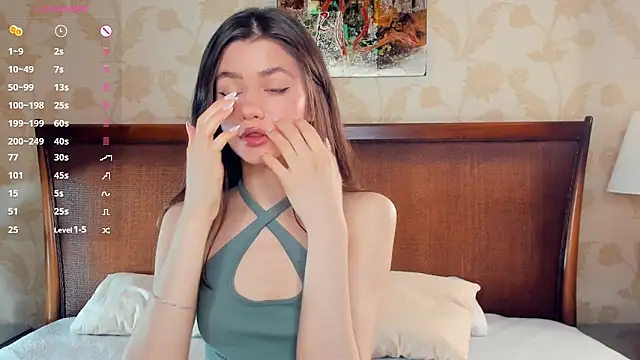 Snapshot of CathrynCovil chatting on 10-16-25, 08:04 CathrynCovil online show from 10-16-25, 08:04