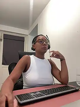 Melia Rayne online show from 07-21-26, 11:34