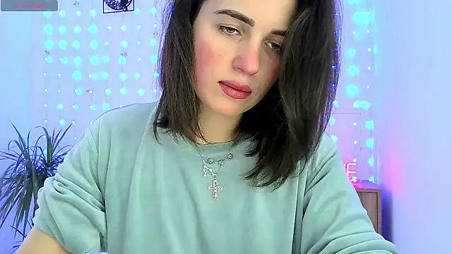 Snapshot of neferutt chatting on 12-05-25, 12:47 neferutt online show from 12-05-25, 12:47