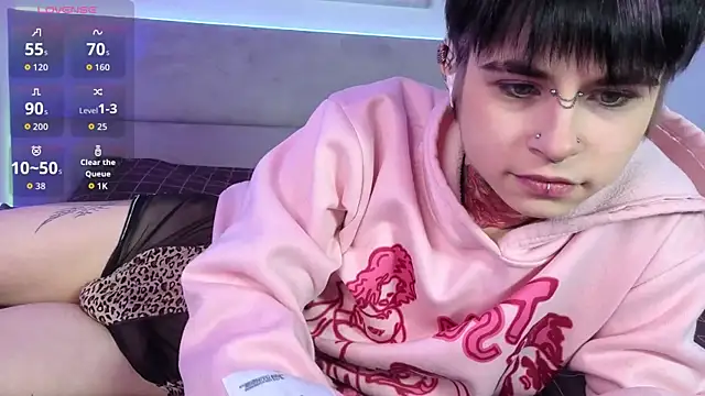 Alex Vallley online show from 12-21-25, 11:01