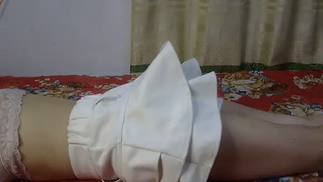 Snapshot of eye_spyy chatting on 07-18-26, 05:00 eye spyy online show from 07-18-26, 05:00