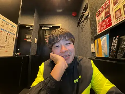 waka3232 online show from 04-14-26, 12:55