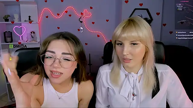 Snapshot of kiki_swan chatting on 04-15-26, 08:20 kiki swan online show from 04-15-26, 08:20