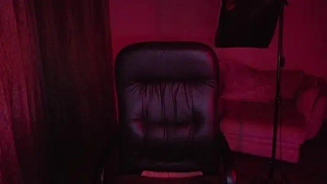 Snapshot of Wane_Witch chatting on 10-24-25, 09:00 Wane Witch online show from 10-24-25, 09:00