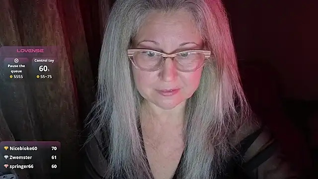 Snapshot of Wane_Witch chatting on 11-22-25, 04:22 Wane Witch online show from 11-22-25, 04:22