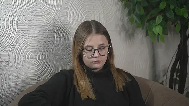 EdytBalle online show from 03-05-25, 03:18