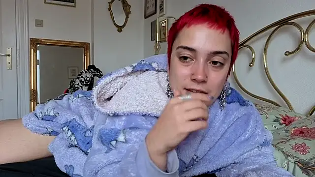 OllympeKaii online show from 10-04-25, 09:18