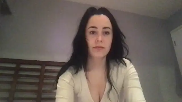 Snapshot of CoffeeM8te chatting on 03-05-25, 04:13 CoffeeM8te online show from 03-05-25, 04:13