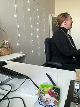 Snapshot of Juicy_PeachLux chatting on 03-07-25, 11:07 Juicy PeachLux online show from 03-07-25, 11:07