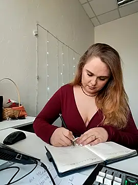 Snapshot of Juicy_PeachLux chatting on 09-14-25, 07:40 Juicy PeachLux online show from 09-14-25, 07:40