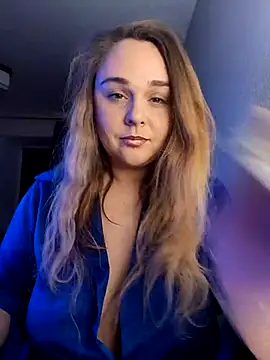 Snapshot of Juicy_PeachLux chatting on 10-28-25, 02:20 Juicy PeachLux online show from 10-28-25, 02:20