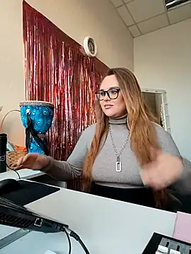 Snapshot of Juicy_PeachLux chatting on 11-26-25, 05:52 Juicy PeachLux online show from 11-26-25, 05:52