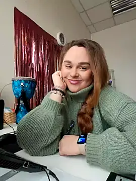 Snapshot of Juicy_PeachLux chatting on 11-30-25, 08:51 Juicy PeachLux online show from 11-30-25, 08:51