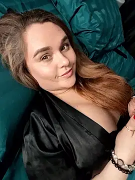 Snapshot of Juicy_PeachLux chatting on 01-12-26, 04:12 Juicy PeachLux online show from 01-12-26, 04:12