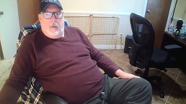 superbearboss online show from 11-05-25, 02:17