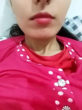 saraaxx1 online show from 11-13-25, 09:19