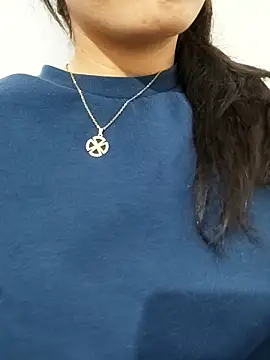 saraaxx1 online show from 02-08-26, 05:05