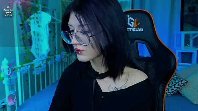 Snapshot of Setsunai_ chatting on 03-09-25, 10:41 Setsunai online show from 03-09-25, 10:41