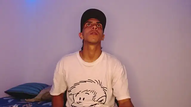 Monkey uchiha777 online show from 12-03-25, 12:07