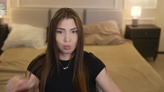 Snapshot of Billie054 chatting on 11-12-25, 08:26 Billie054 online show from 11-12-25, 08:26