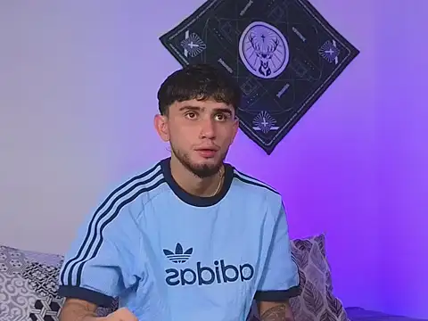 samevansx  online show from 10-18-25, 03:13