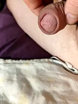 Snapshot of --Serhei-- chatting on 10-19-25, 11:11 --Serhei-- online show from 10-19-25, 11:11