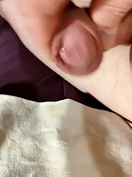 Snapshot of --Serhei-- chatting on 10-20-25, 08:31 --Serhei-- online show from 10-20-25, 08:31