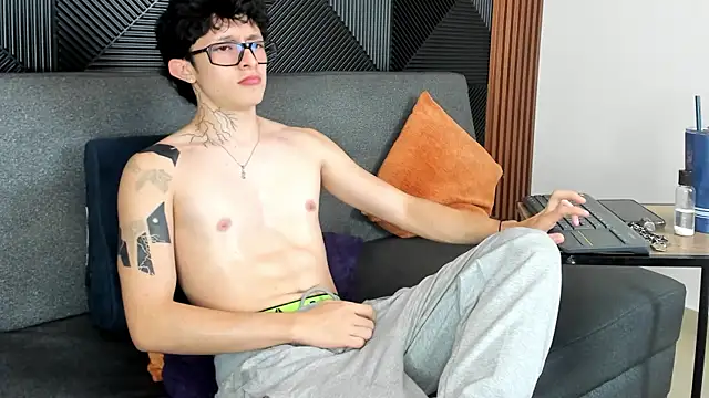 troy rouge online show from 03-14-25, 10:16