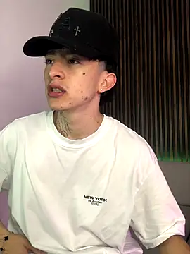 troy rouge online show from 10-04-25, 11:41