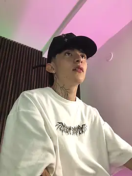 troy rouge online show from 10-06-25, 07:11