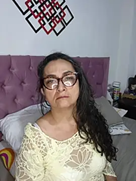 AlessandraLeroy online show from 11-22-25, 02:32