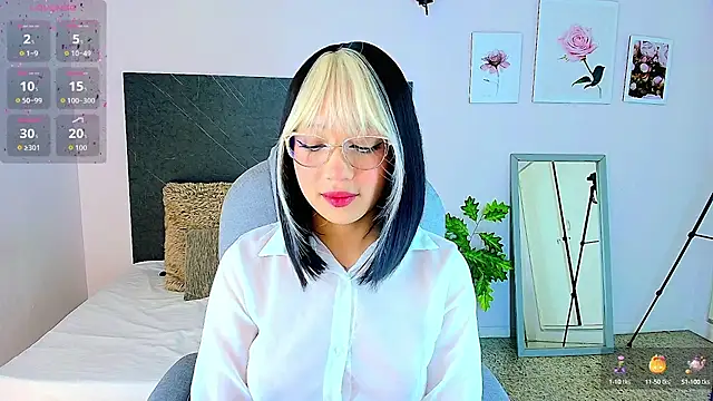 Snapshot of sharon_rosse__ chatting on 09-24-25, 12:08 sharon rosse online show from 09-24-25, 12:08