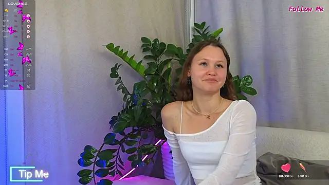 AmeliRoyse online show from 09-18-25, 05:15