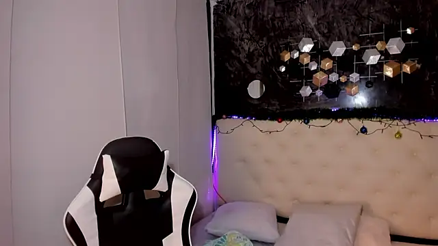  Lilly miller online show from 01-08-26, 04:37