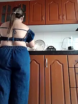 Luna-nevada online show from 09-23-25, 06:33