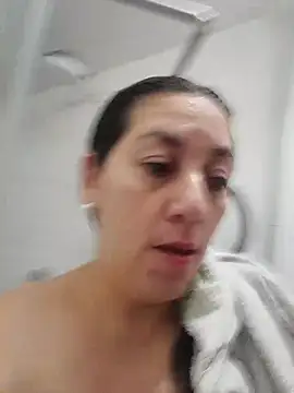 Luna-nevada online show from 10-16-25, 03:35