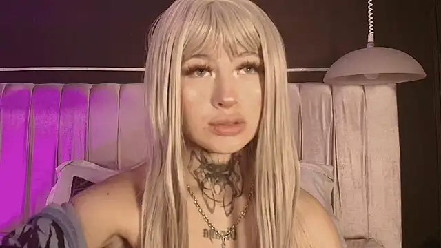 Zhally Dee online show from 11-03-25, 06:31