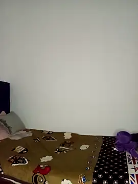 Snapshot of sihamesanfoura chatting on 12-14-25, 10:36 sihamesanfoura online show from 12-14-25, 10:36